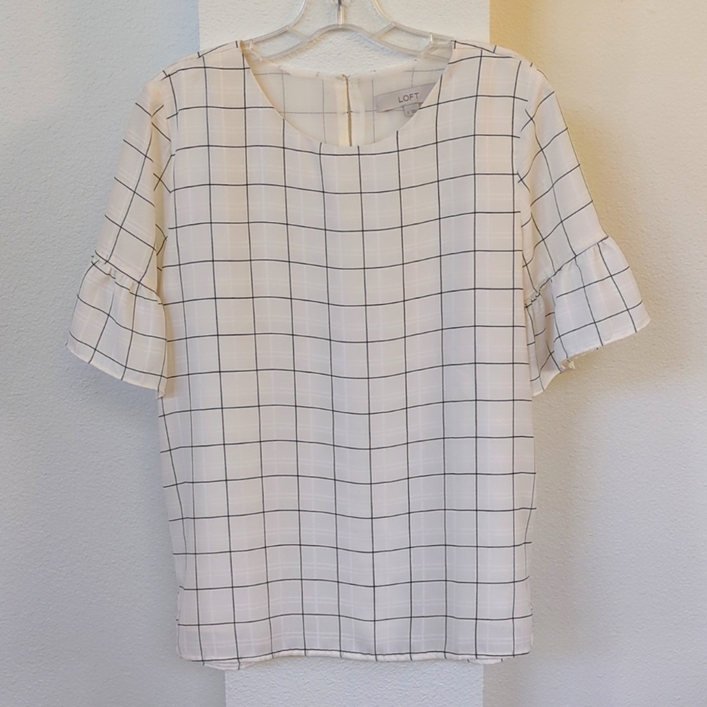 LOFT White ruffle sleeve blouse, size small